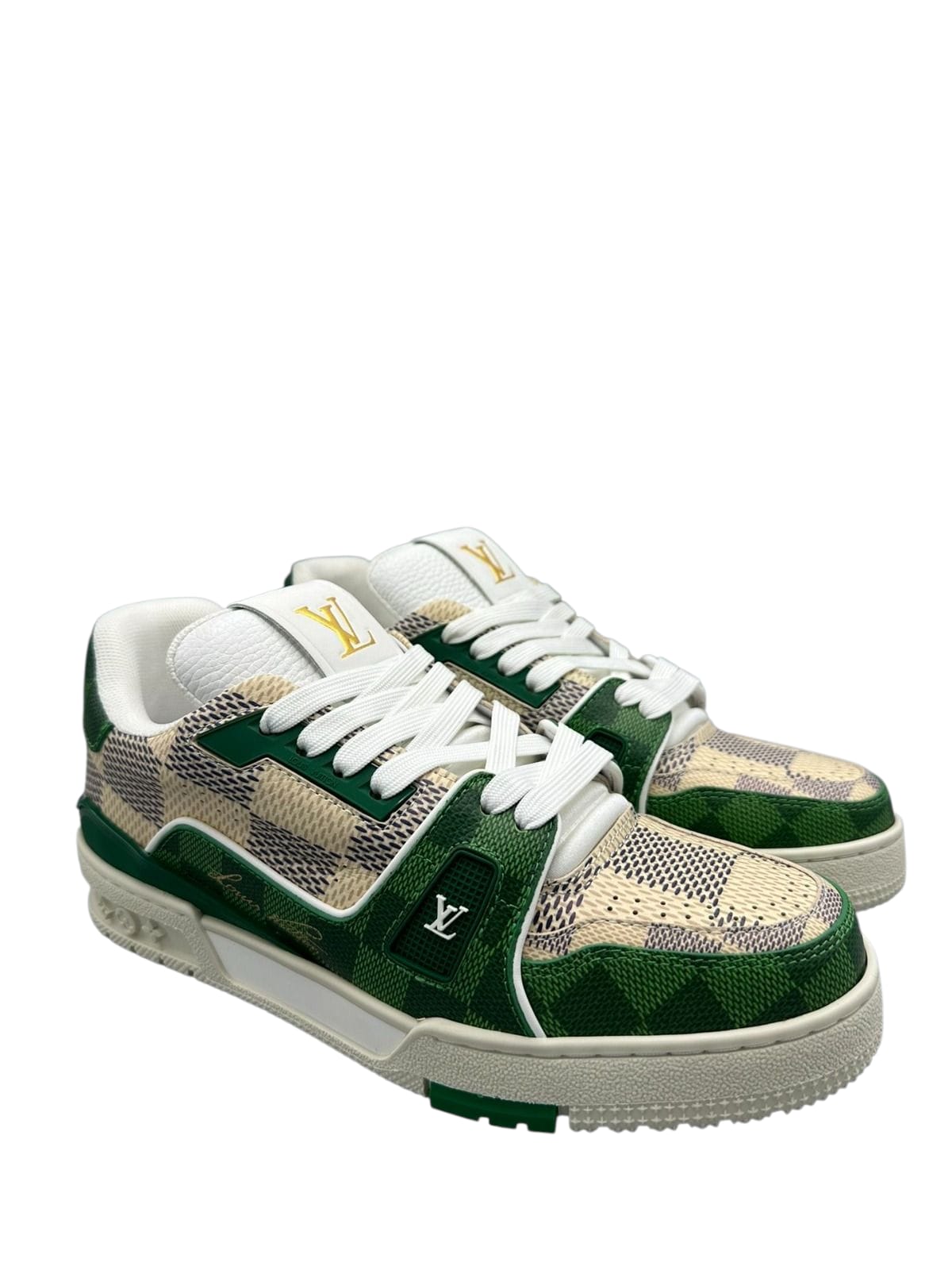 WhatsApp Image 2025-11-22 at 23.05.56