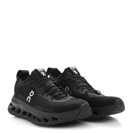 BASKETS LOEWE X ON RUNNING EN NOIR