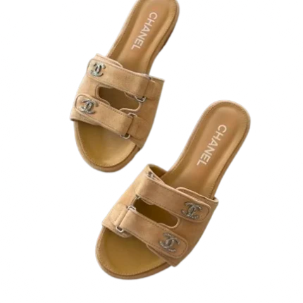 SANDALES CHANEL A SCRATCH EN DAIM BEIGE