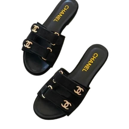 SANDALES CHANEL A SCRATCH EN DAIM NOIR